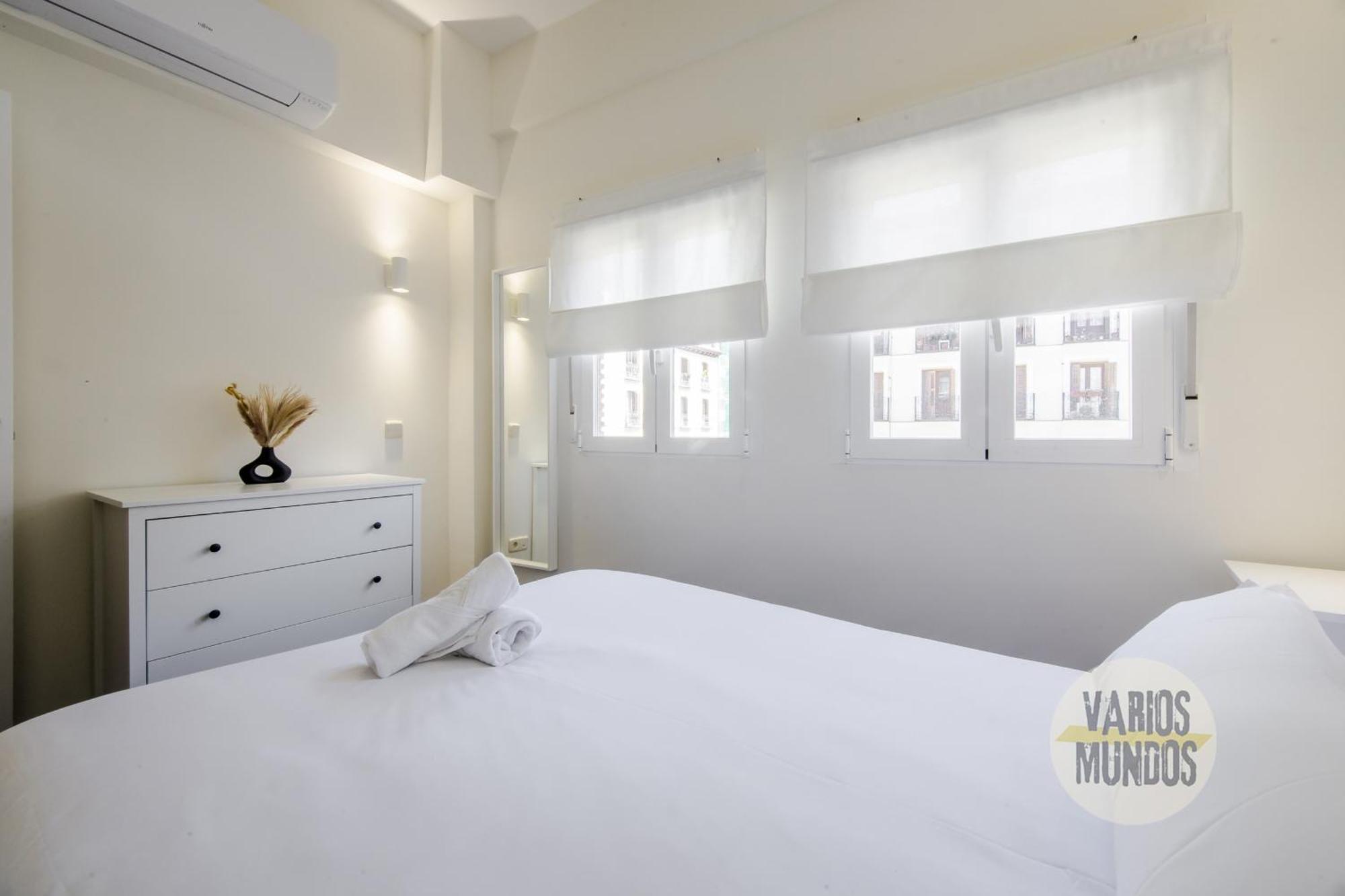 Confortable Apt Para 3 Pax A 1 Min De Gran Via Madrid Exteriér fotografie