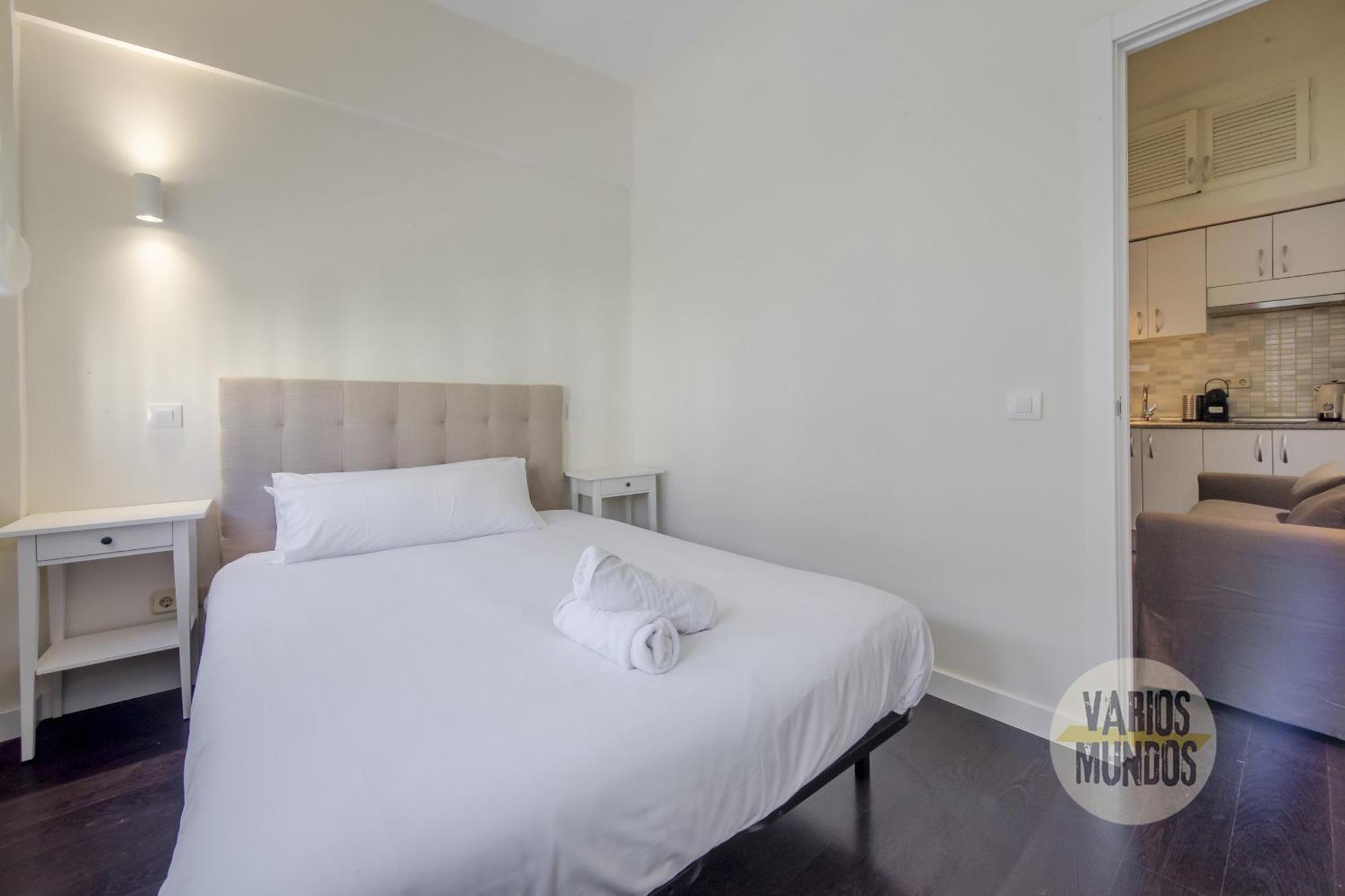 Confortable Apt Para 3 Pax A 1 Min De Gran Via Madrid Exteriér fotografie