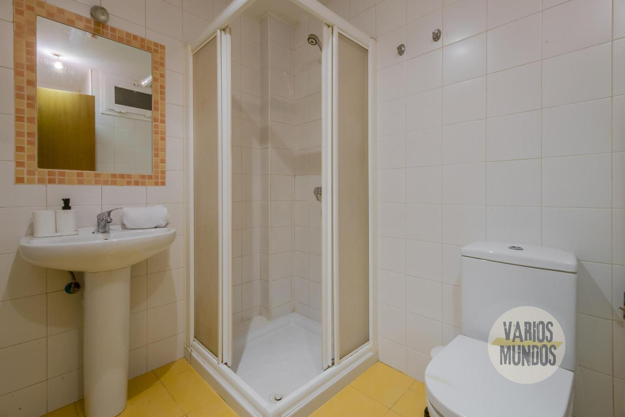 Confortable Apt Para 3 Pax A 1 Min De Gran Via Madrid Exteriér fotografie