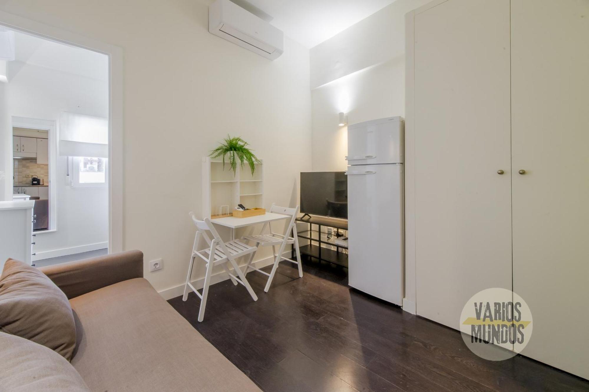 Confortable Apt Para 3 Pax A 1 Min De Gran Via Madrid Exteriér fotografie